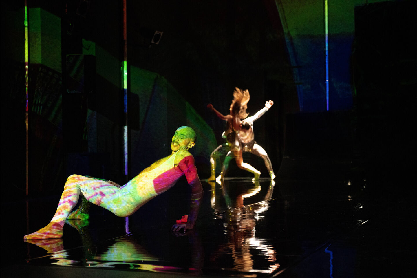 Ballettabend über Freddie Mercury von James Sutherland
Libretto von James Sutherland und Eva Wagner
Musik von Davidson Jaconello (Auftragskomposition), Queen und Arvo Pärt
Uraufführung am PREMIERE 06. Mai 2023 Kammerbühne, Staatstheater Cottbus                                                     
Foto: Bernd  Schönberger